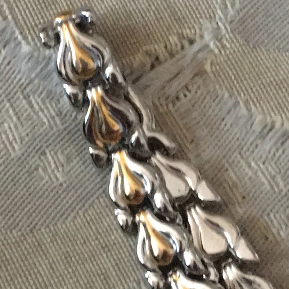 Watch and bracelet - Picture 9 of 17